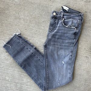 Zara the skinny jean woman size : 6